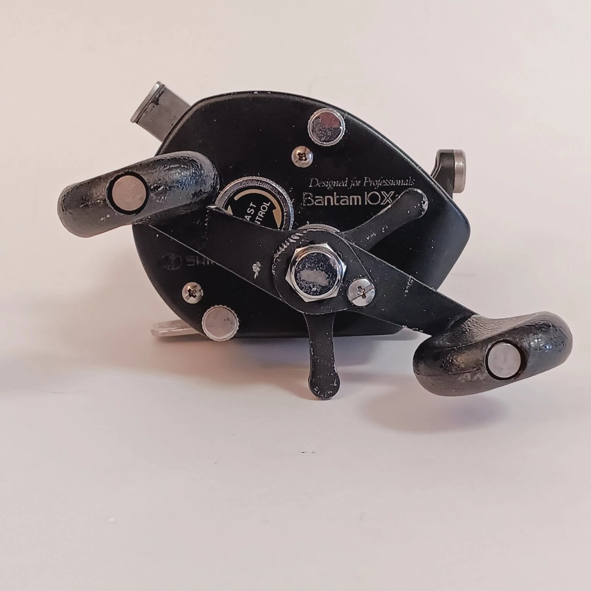 Shimano Bantam 10X-SG Level-Wind Bait Casting Fishing Reel Shimano Bantam 10X-SG Level-Wind Bait Casting Fishing Reel