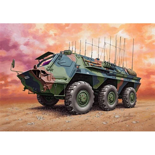 Modellini statici di veicoli militari Revell scala 1:72