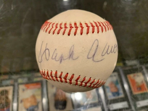 HANK AARON VINTAGE INDUSTRIA DEPORTIVA BATOS CUBA BRAVES SIGNED BASEBALL JSA