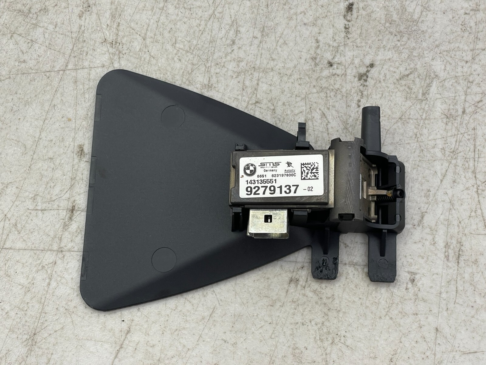BMW i8 2014-2020 FRONT Lane keep assist camera