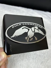 DUCK COMMANDER Chrome BLACK USA 2x2 Trailer HITCH COVER Oval Plastic Dynasty
