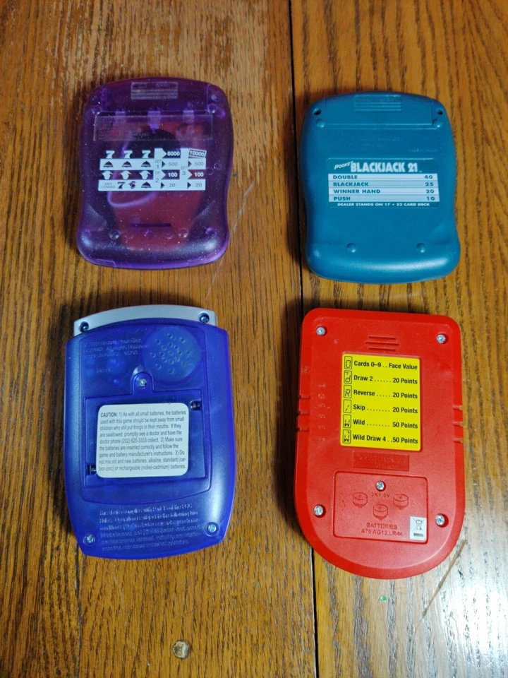 复古 Radica 孩之宝手持游戏 Boggle Uno 口袋插槽和口袋二十一点 — 第 3/3 张图片