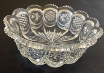 Antique US Glass Medallion Bowl Cane & Star Brilliant Clarity 4.5in