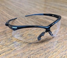 KLEENGUARD NEMESIS SAFETY GLASSES INDOOR/OUTDOOR LENS BLACK 25685 Z87 1 PAIR