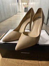Nine West 7.5M Heels Shoes Beige Ivory Embossed Pointy Toe Women Pumps Slip Ons