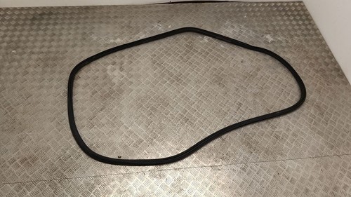 Tesla Model Y 2023 Trunk boot seal on body 149768199B