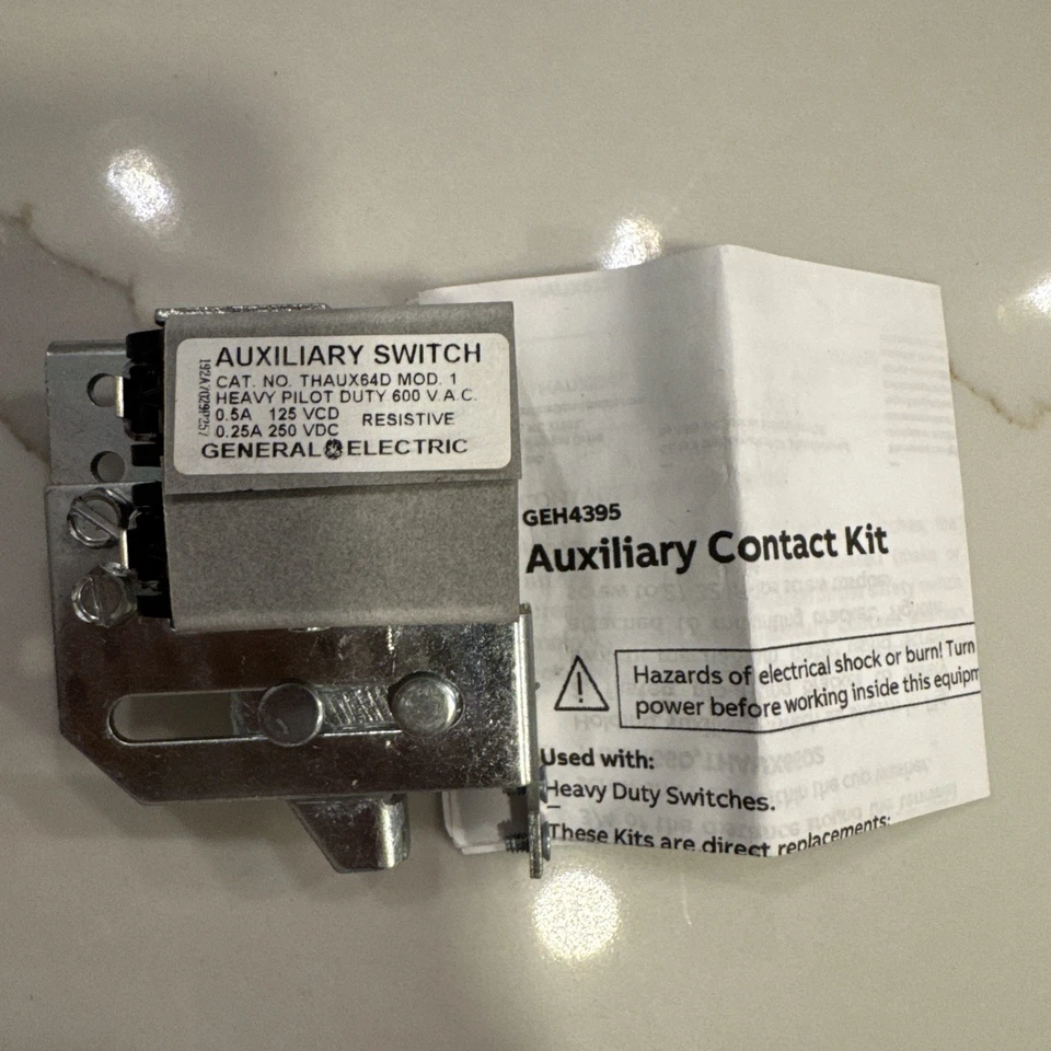 GE AUXILIARY CONTACT KIT THAUX64D NIB - Image 2 of 4