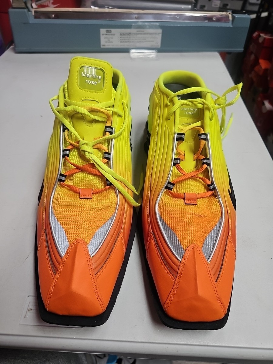 靴 Nike Shox MR4 Mule Martine Rose Orange Nike Shox MR4 Mule Martine Rose Orange 【公式通販】