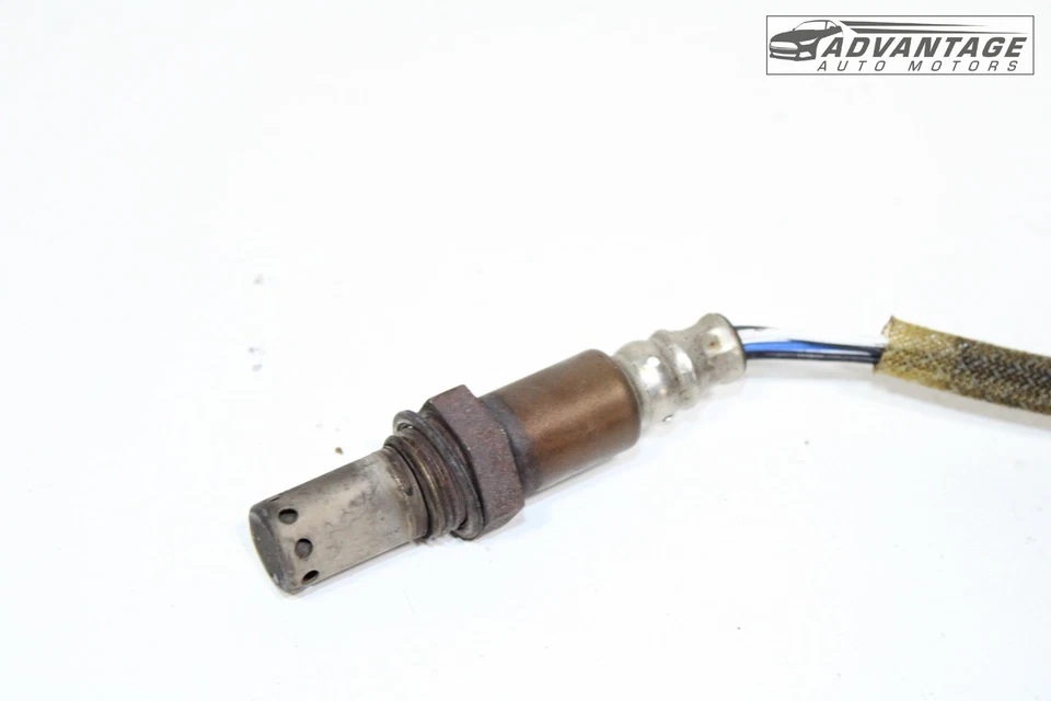 GMC Yukon 2015-2020 4x4 5,3 L escape delantero térmico oxígeno lambda sensor de o2 OEM Foto 3 de 4