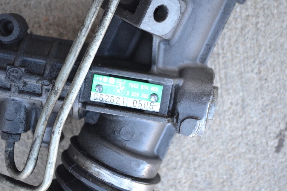 Стойка гидроусилителя руля и шестерня 2005 BMW M3 Coupe S54 кабриолет 2001-2006 E46 - Изображение 3 из 4