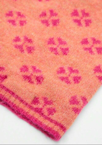 Knitted Apricot / Pink Balaclava, cotton-polyester mix. NEW - Foto 5 di 7