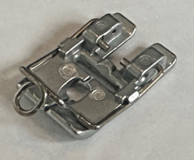 Snap-On Couching / Braiding Foot With IDT For Pfaff Sewing Machines 820607096