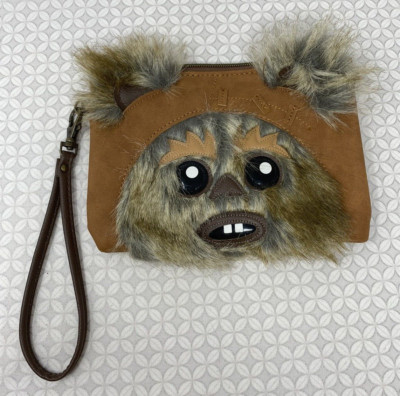 Loungefly Star Wars Ewok Clutch Wristlet Bag makeup pouch Purse Furry Bear (B)