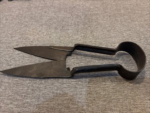 Vintage Sheep Shears Clippers 13” Long Unknown Maker