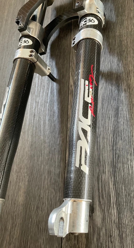 Pace RC36 1 1/8” suspension fork , carbon braces, threadless,mtb,vtg,retro, - Image 3 of 4