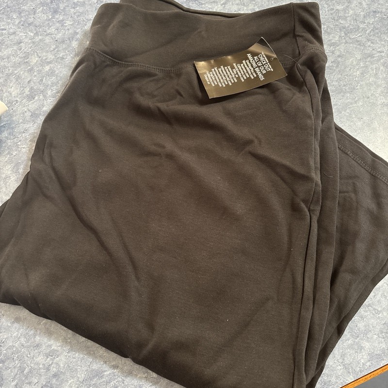 New In Package Catherine’s Women’s Size 4x Petite Black Capri Yoga  30/32W Pants