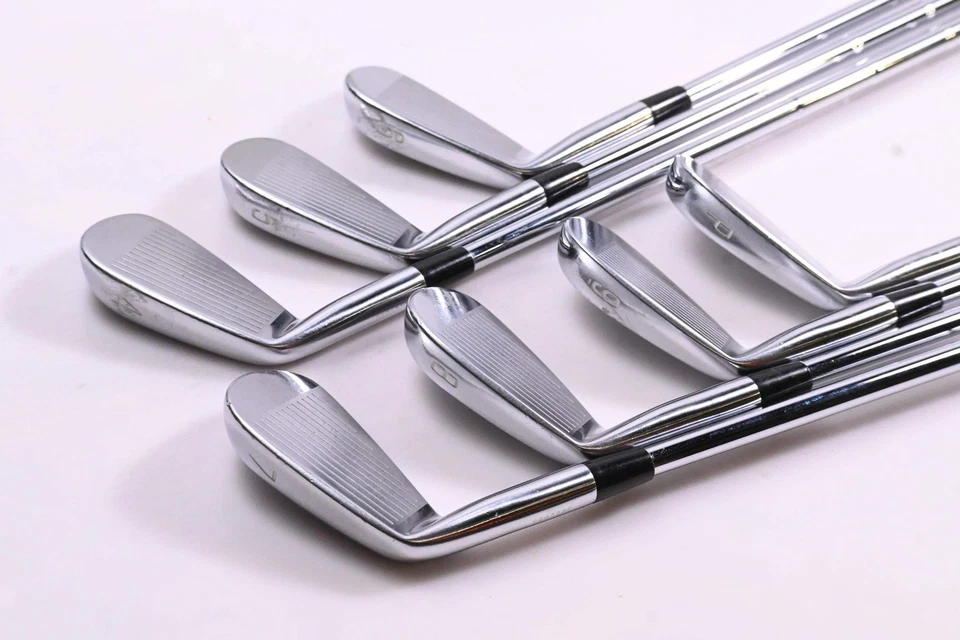 Mizuno MP-20 Blade Irons / 4-PW / X-Flex Dynamic Gold X100 Shafts - Image 4 of 4