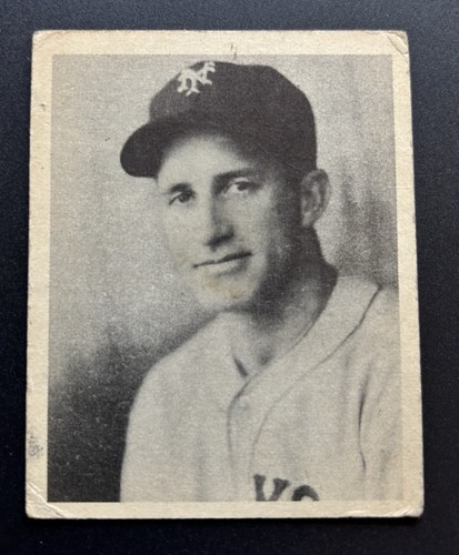 Burgess Whitehead #23 card