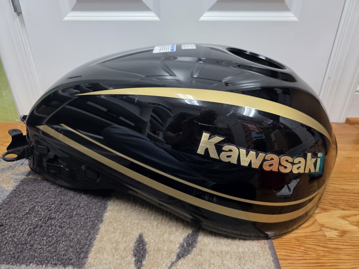 KAWASAKI Z900RS Cafe 2023 2024 Metallic Diablo Black Genuine OEM 
