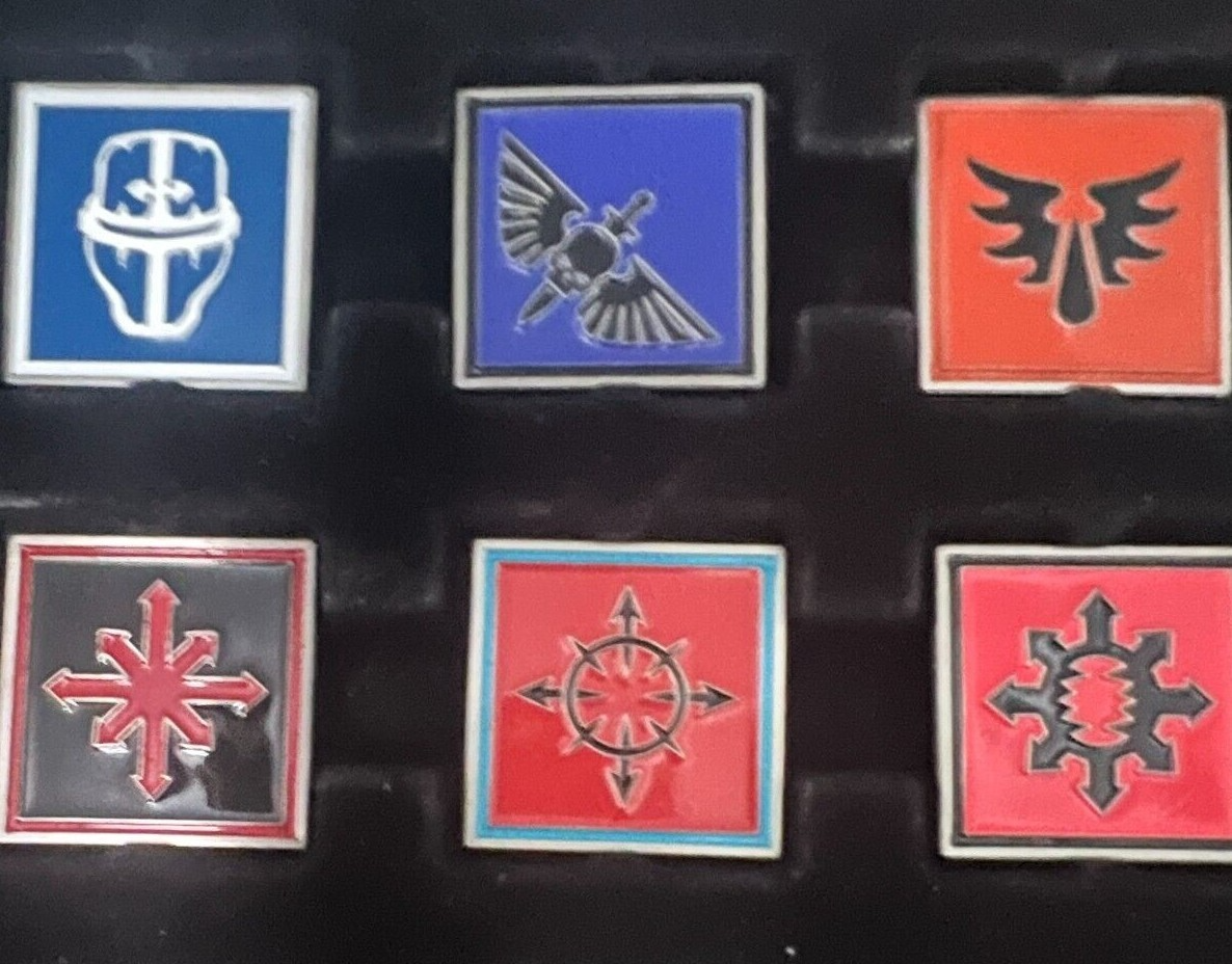 Warhammer イベント品　40kバッチ Warhammer 40K ADVENT Calendar Official Chapter Regiment Faction