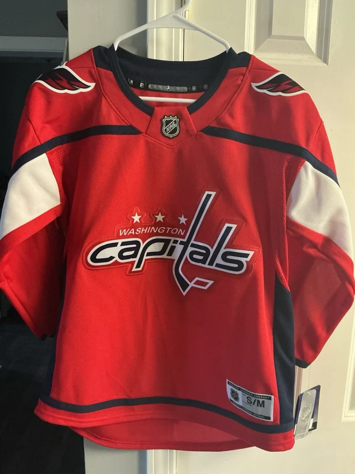 Camiseta Washington Capitals Nicklas Backstrom Nueva con Etiquetas Talla Juvenil S/M Foto 3 de 4