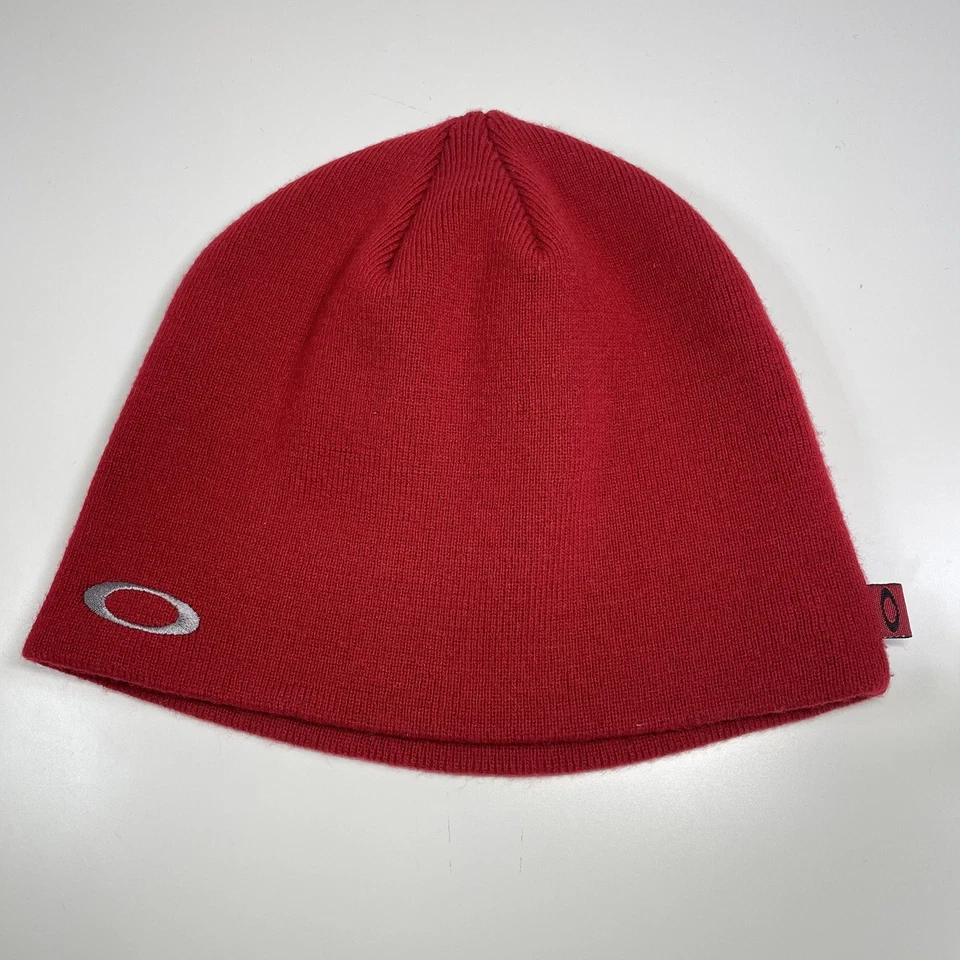 Vintage Oakley Red Knit Beanie Hat Cap Logo Acrylic Y2K Classic - Image 4 of 4