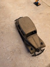 Ancien jouet vintage, voiture Traction CITROEN 15, 6 cylindres en laiton doré