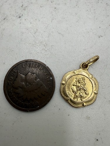 10k Gold The Holy Golden St Christophers Charm - Picture 3 of 7