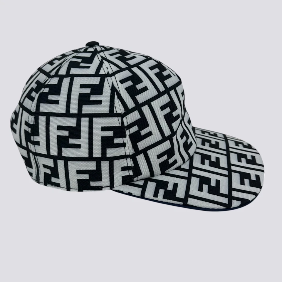 Fendi Zucca FF Print Canvas Monogram Baseball Trucker Cap Hat Black&White Size M - Image 4 of 4