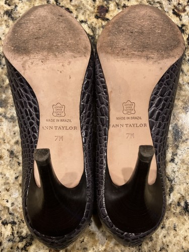 ANN TAYLOR Women’s Size 7M Brazilian Leather Gray Croc Embossed 3-1/8” Heels 🔥 - Picture 8 of 8