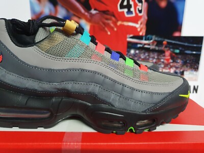 Nike Air Max 95 SE Evolution Of Icons Men's UK 6 EUR 40 (CW6575