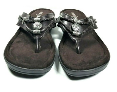 minnetonka silverthorne wedge sandal