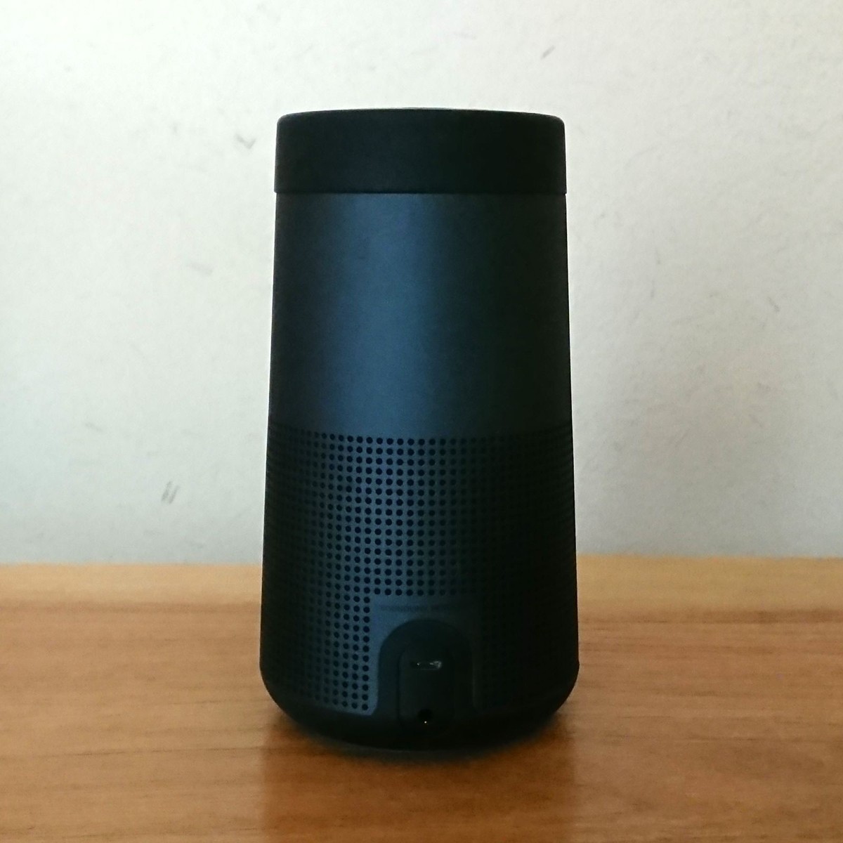 Bose revolve +美品 Amazon.com: Bose SoundLink Revolve + Portable & Long-Lasting