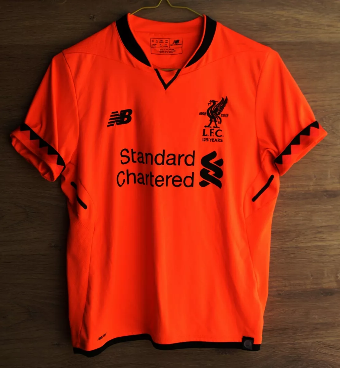 LIVERPOOL 2017 2018 FOOTBALL SHIRT JERSEY NEW BALANCE SIZE L KIDS