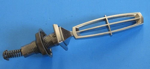 2003-2011 LINCOLN TOWN CAR OEM FRONT EMBLEM ORNAMENT - VERY NICE