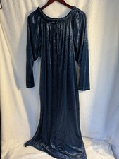 VTG Granda Velour long MooMoo gown 51" long from shoulder Blue Size Large
