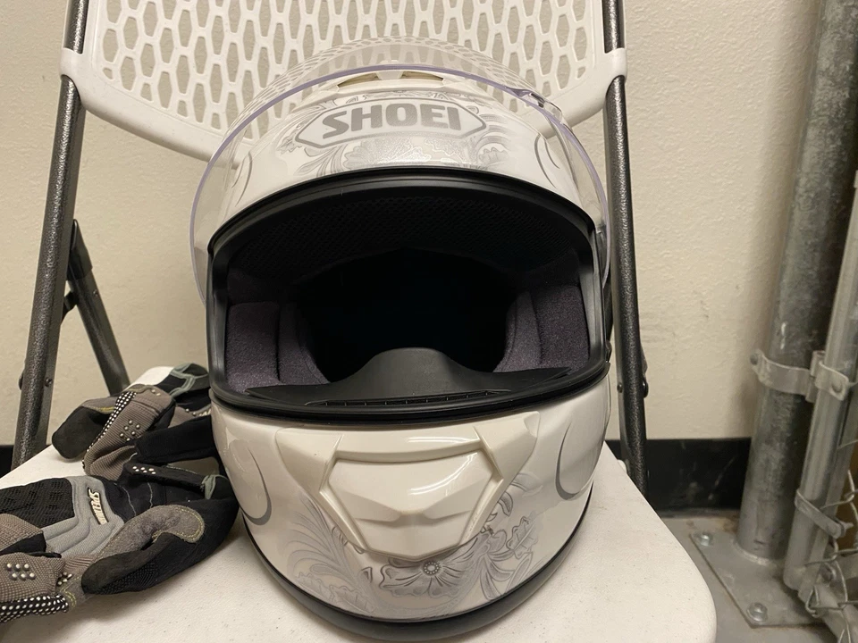 Casco de moto SHOEI para mujer talla XS Foto 2 de 4