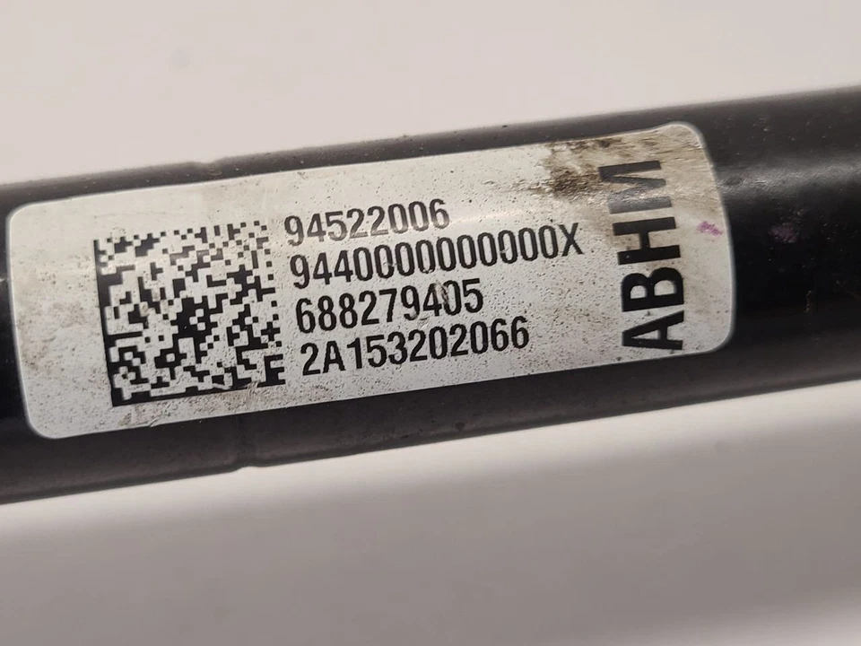 2015 - 2022 CHEVROLET TRAX Passenger Axle Shaft Front Axle AWD Outer Assembly  - Image 3 of 4