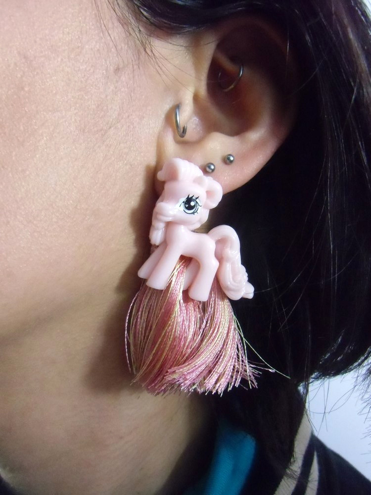 Petit poney rose boucles d'oreilles originales en plastique cadeau kawaii ado