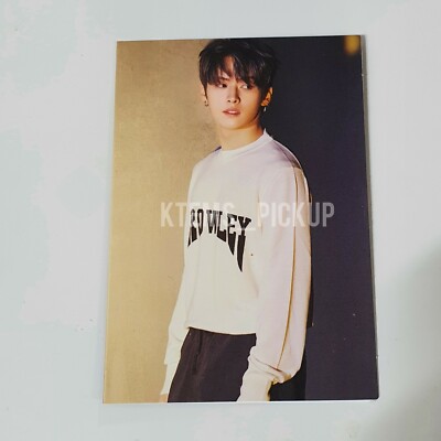 restocked) Stray Kids Yellow Wood message photocard Pre order
