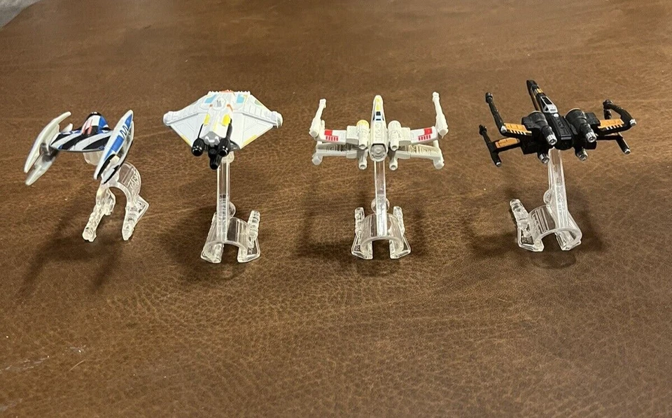 Star Wars Hot Wheels Diecast Starship lote de 4 Foto 4 de 4