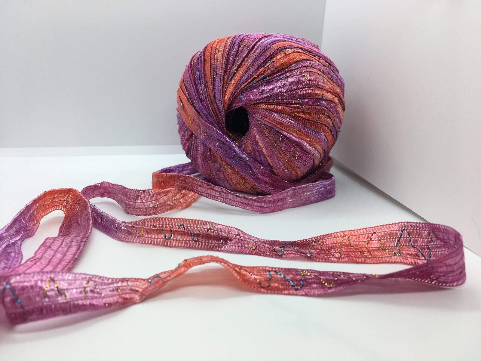 Tinkerbella Berlini Wide Ribbon Yarn #15 Kisses - Lilac Coral Red w ...
