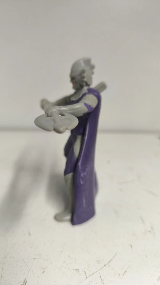 Figura de juguete de comida infantil Burger King Aquaman 2018 de DC Comics - Imagen 4 de 4