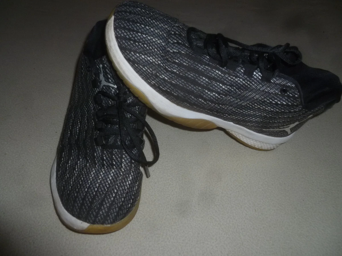 NIKE AIR JORDAN B. FLY KNIT SHOES 881444 010 SIZE 11 BLACK WHITE GREY MENS