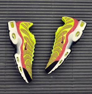 air max plus hot punch