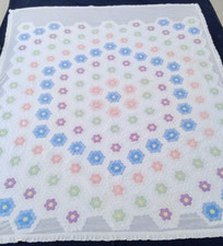 Vintage Beautiful Quilt Different Pieces Hand Woven size 105x88 inches