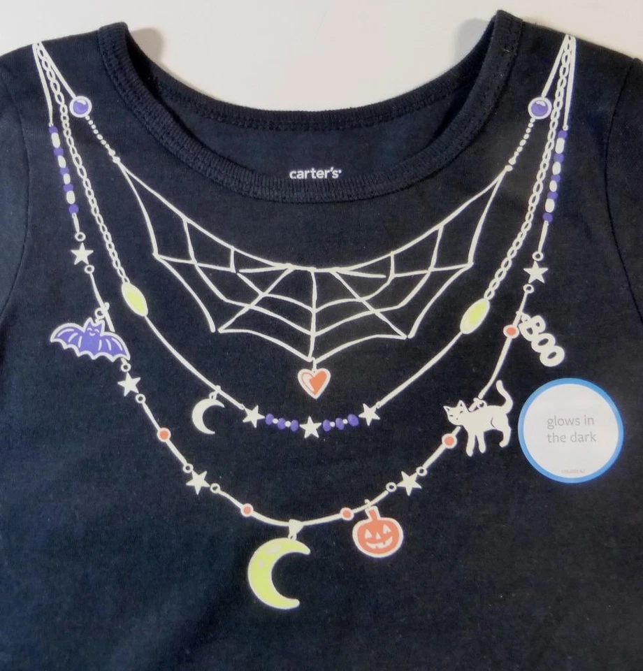 Camiseta Carters Negra Manga Larga Talla 9 Meses Brilla en la Oscuridad Collar Estampado Foto 3 de 4