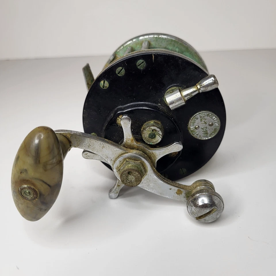 Carrete de pesca Ocean City Bay City 250 de colección hecho en EE. UU. Foto 3 de 4