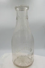1930's V. Gosselin 829 Newport Ave So Attleboro, Mass 9 3/8" Quart Milk Bottle
