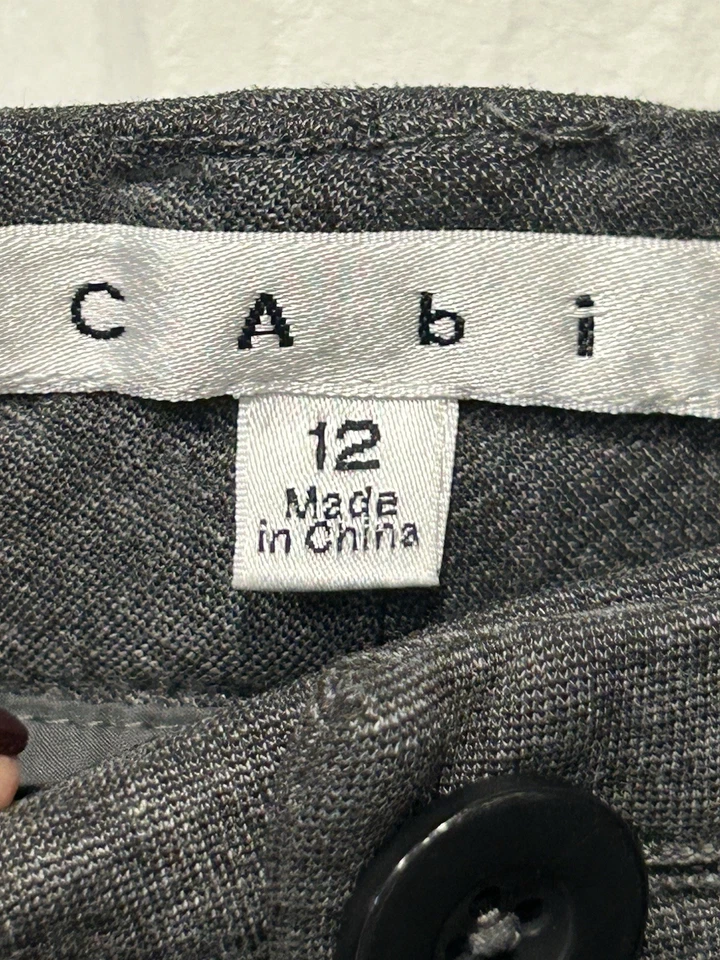 Pantalón de vestir CABI My Favorite 575 gris carbón corte bota 12 R Teacher Foto 3 de 4